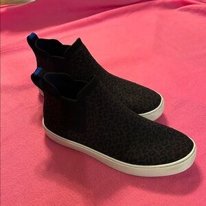 Rothy’s espresso Chelsea boots size 9
